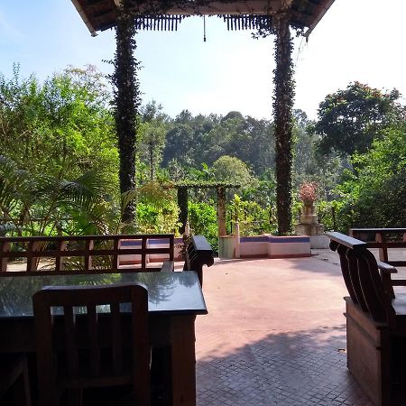 Coorg 4 C'S Little Paradise Tulsa Exterior foto